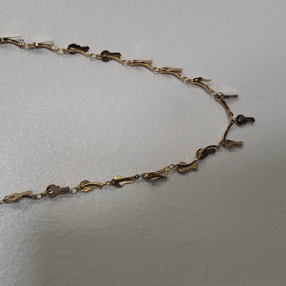 Necklace - Picture 3 of 8